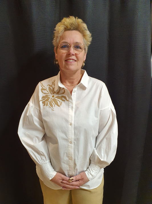 Blouse met pofmouw  Calista. Exxcelent