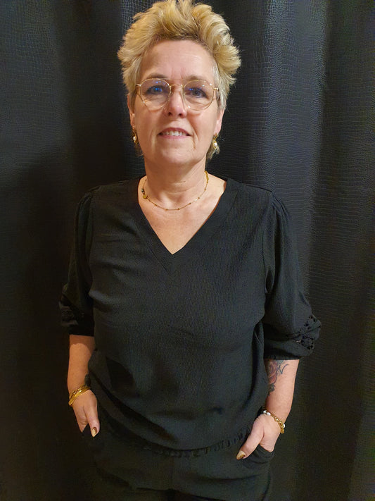 Zwart shirt lange mouw  Capry Exxcelent